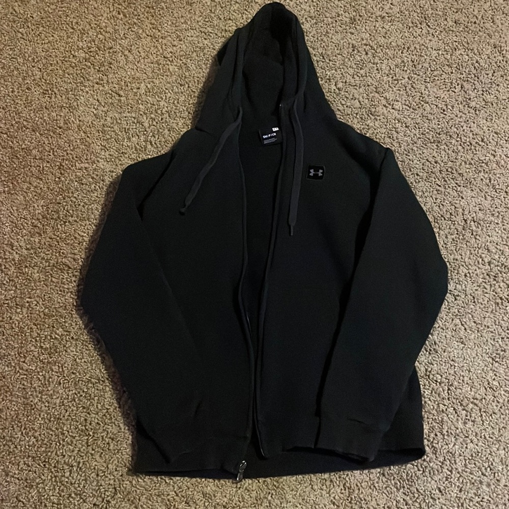 Under armour black zip up hoodie size small